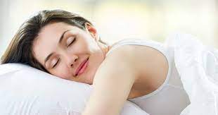 Beberapa cara yang  tepat  merawat  kulit  sebelum  tidur , kalian  wajib  tahu !
